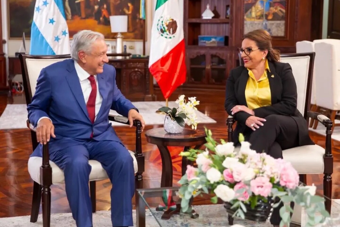 amlo-xiomara-cumbre