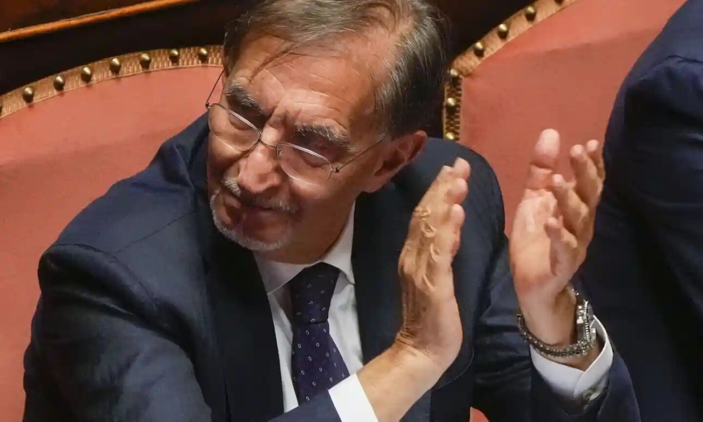 hermanos_italia_reliquias_fascitas_senado