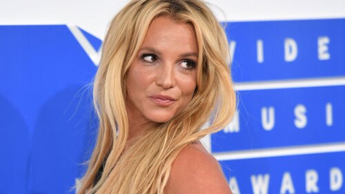 britney-spears-cantante-4