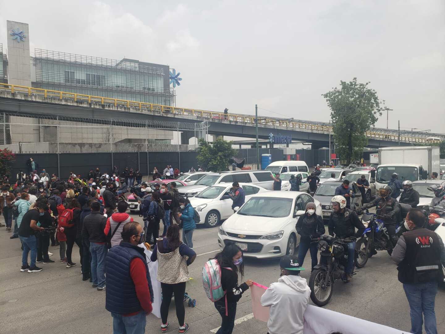 bloqueo-aeropuerto-oceania