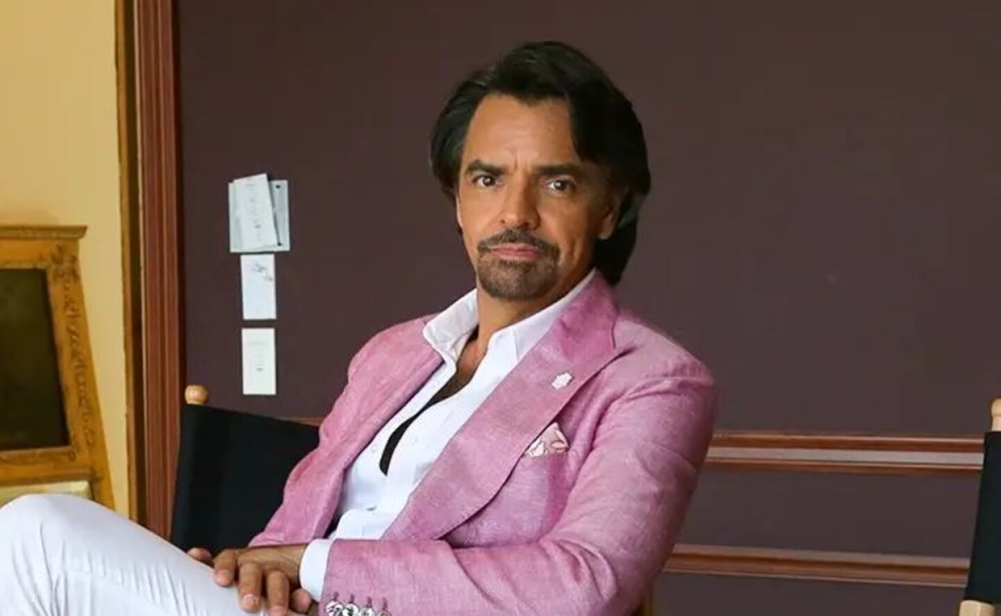 eugenio_derbez_reaparece_en_publico_tras_lesion