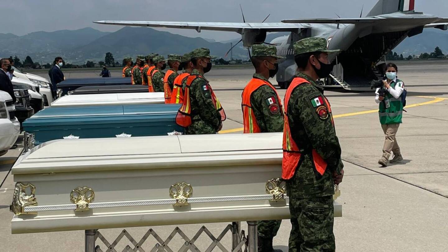 migrantes-texas-trailer-repatriacion-cuerpos