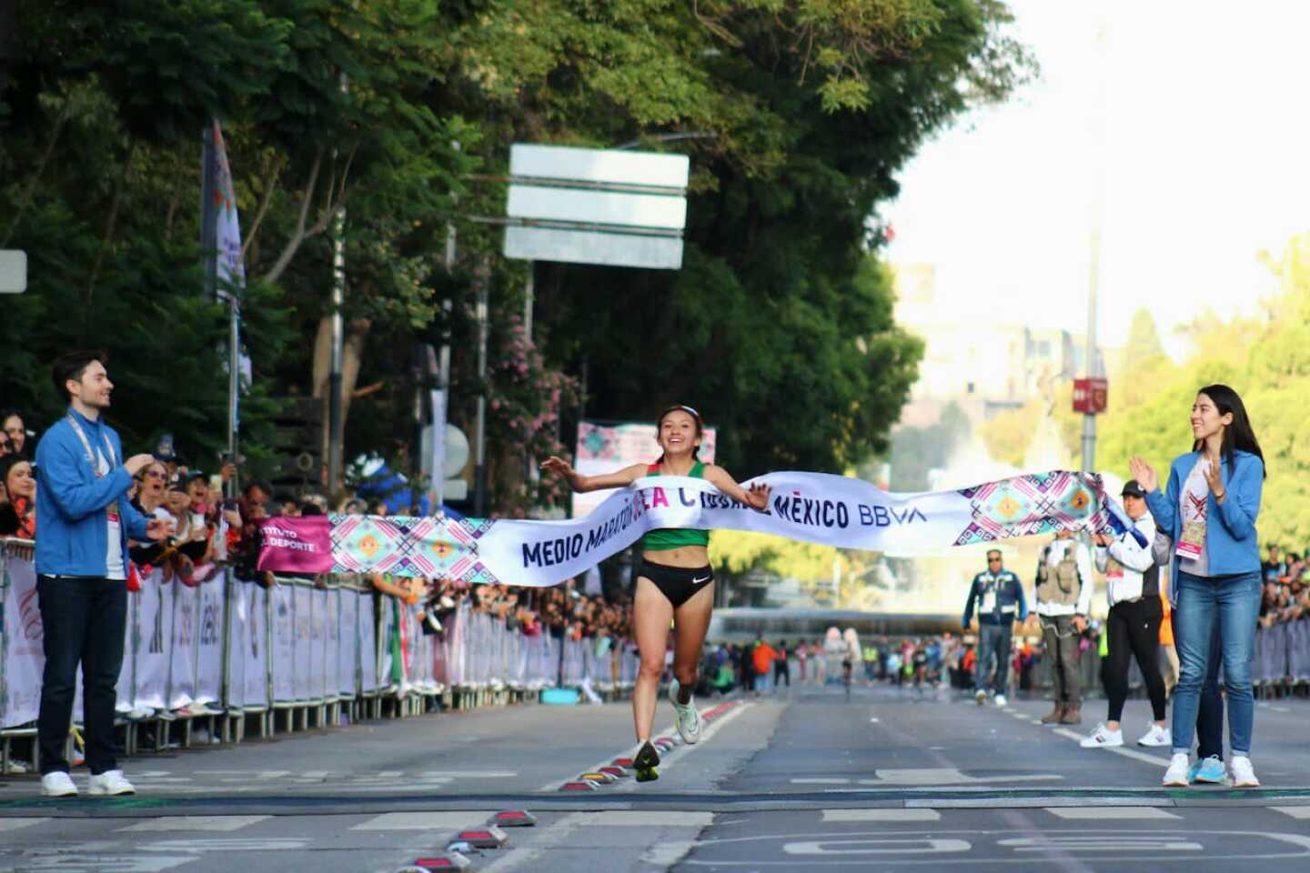 ganadores-medio-maraton-cdmx-2023