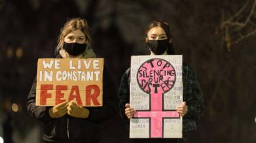 Protestantes violación The Guardian
