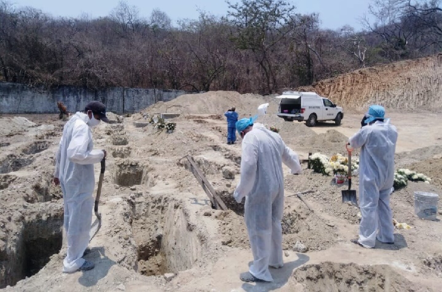 8E8161DD-EBC6-497C-B1C8-2F2704B6DC7E