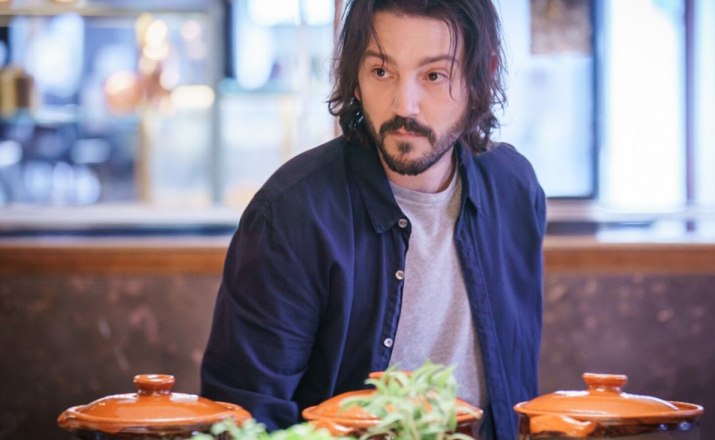 diego_luna_prime_video_pan_y_circo