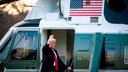 Trump deja la Casa Blanca