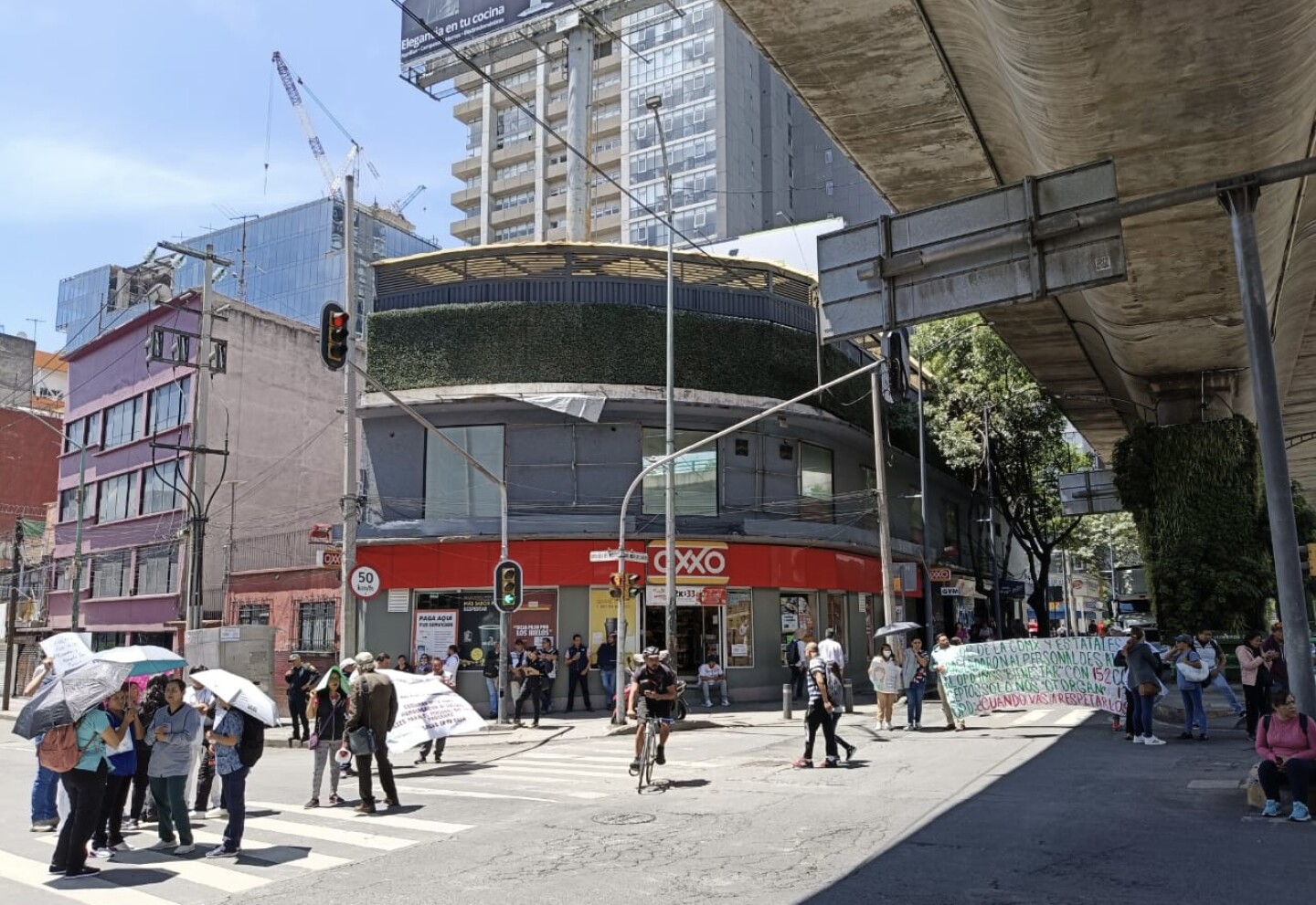 Bloqueo Barranca del muerto Revolución 