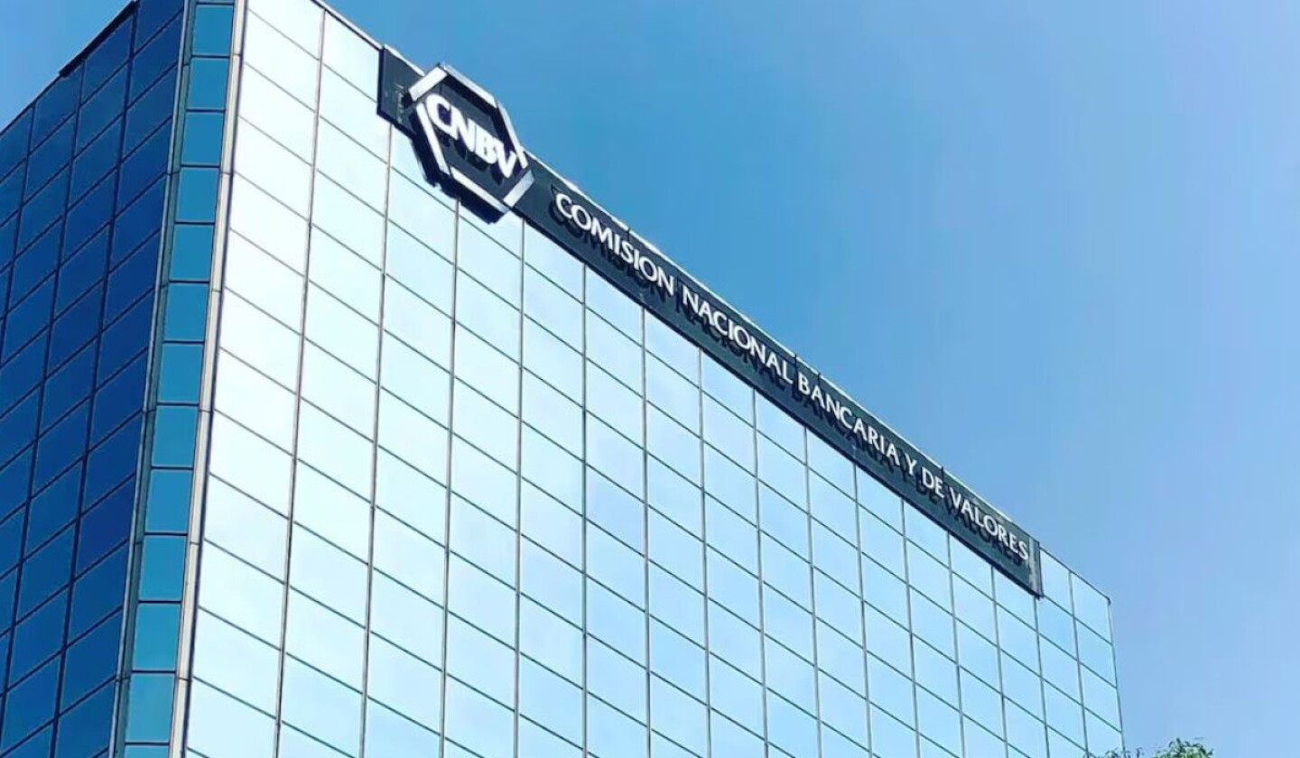 comision nacional bancaria.jpg