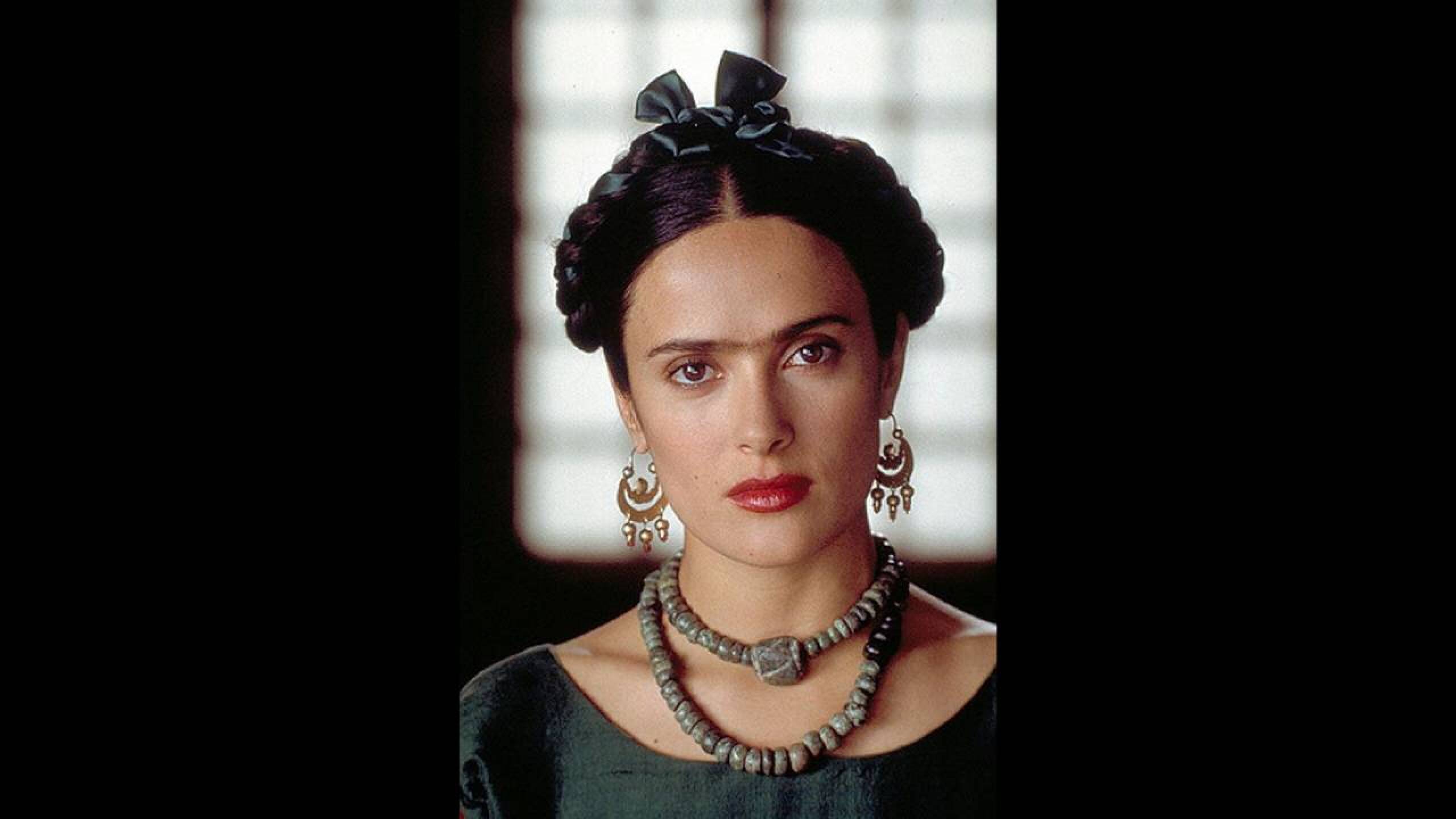frida en el cenart gratis(2).jpg