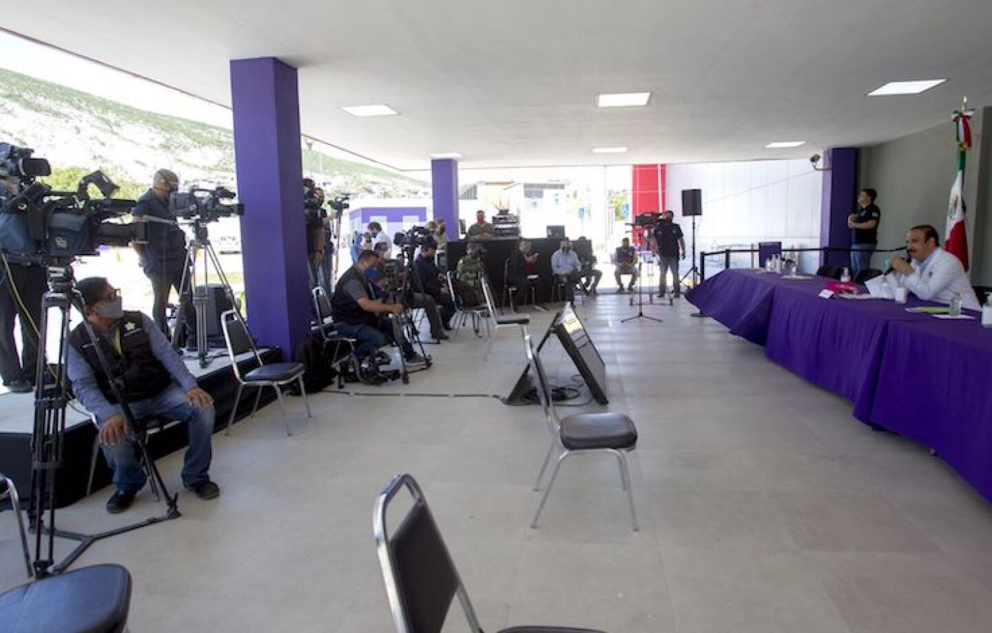 MONTERREY, NUEVO LEÓN, 04JUNIO2020.- Un brote de contagio por Covid-19 se presentó en al menos seis periodistas de distintos medios de comunicación que cubren la fuente de gobierno del estado. Otros representantes de prensa se encuentran en la espera de resultados. Hasta el momento el estado cuenta con 129 decesos y 3mil 253 contagios.FOTO: GABRIELA PÉREZ MONTIEL /CUARTOSCURO.COM