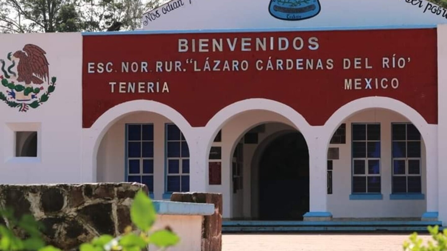 escuela-normal-rural-lazaro-cardenas-de-rio
