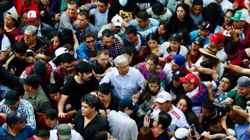 cuantas-personas-fueron-a-la-marcha-de-amlo