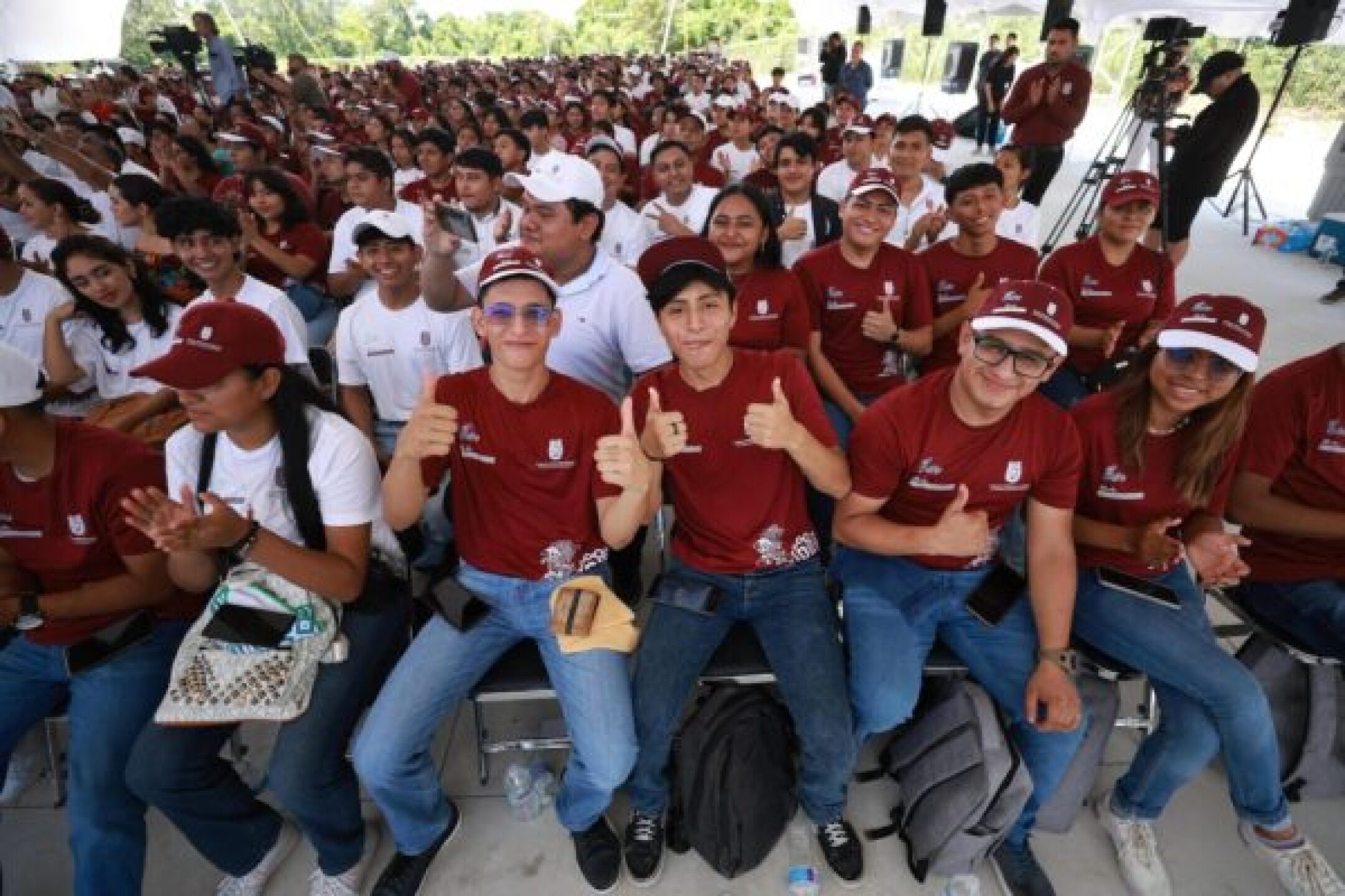 becas-ipn-convocatoria-resultados-600x400
