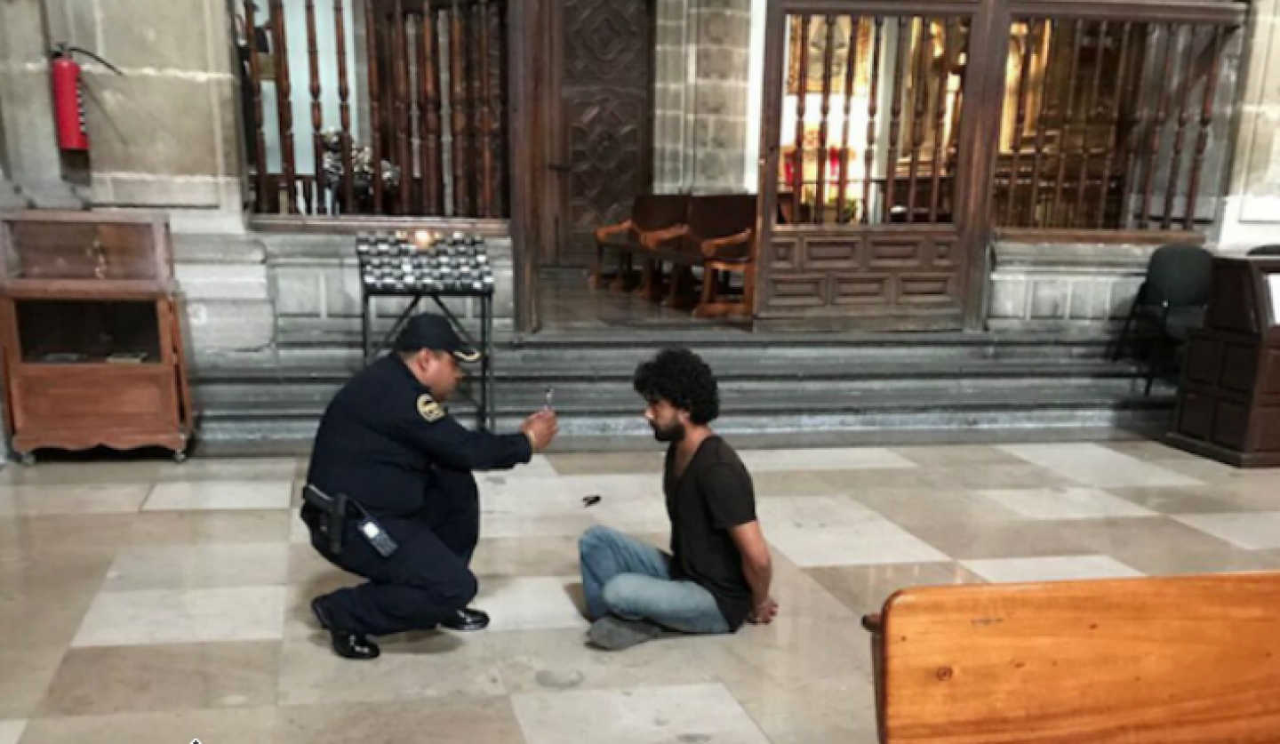 Captura de pantalla 2017-05-15 a las 8.37.26 p.m.