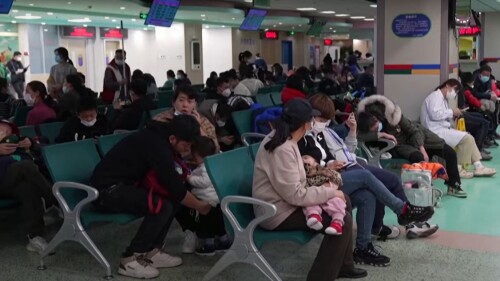 1 Enfermedades respiratorias infantiles sobrecargan las clínicas pediátricas chinas