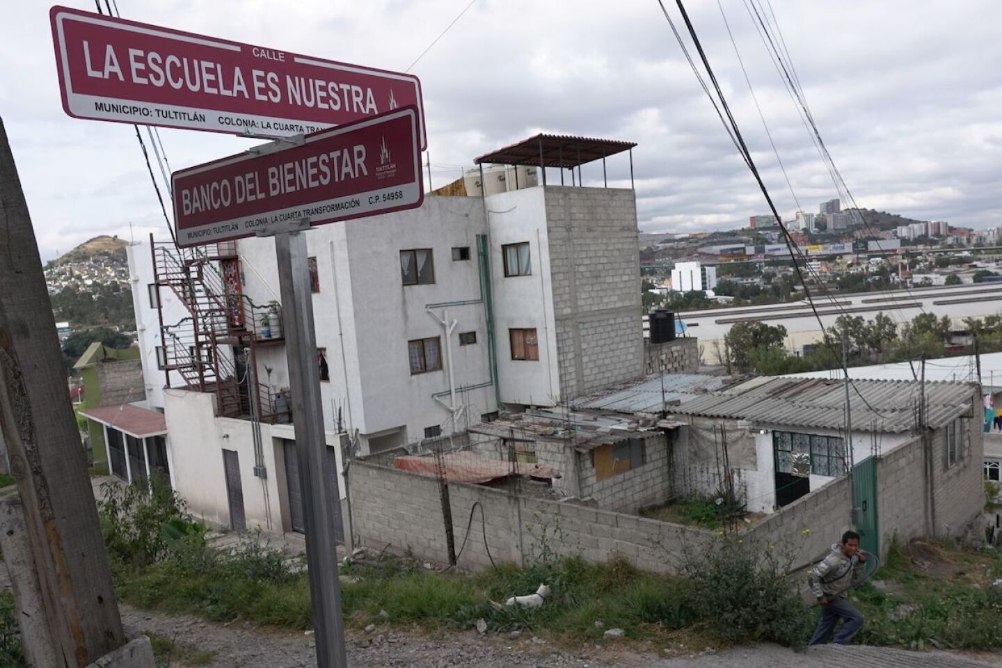 calles de la colonia La Cuarta Transformación