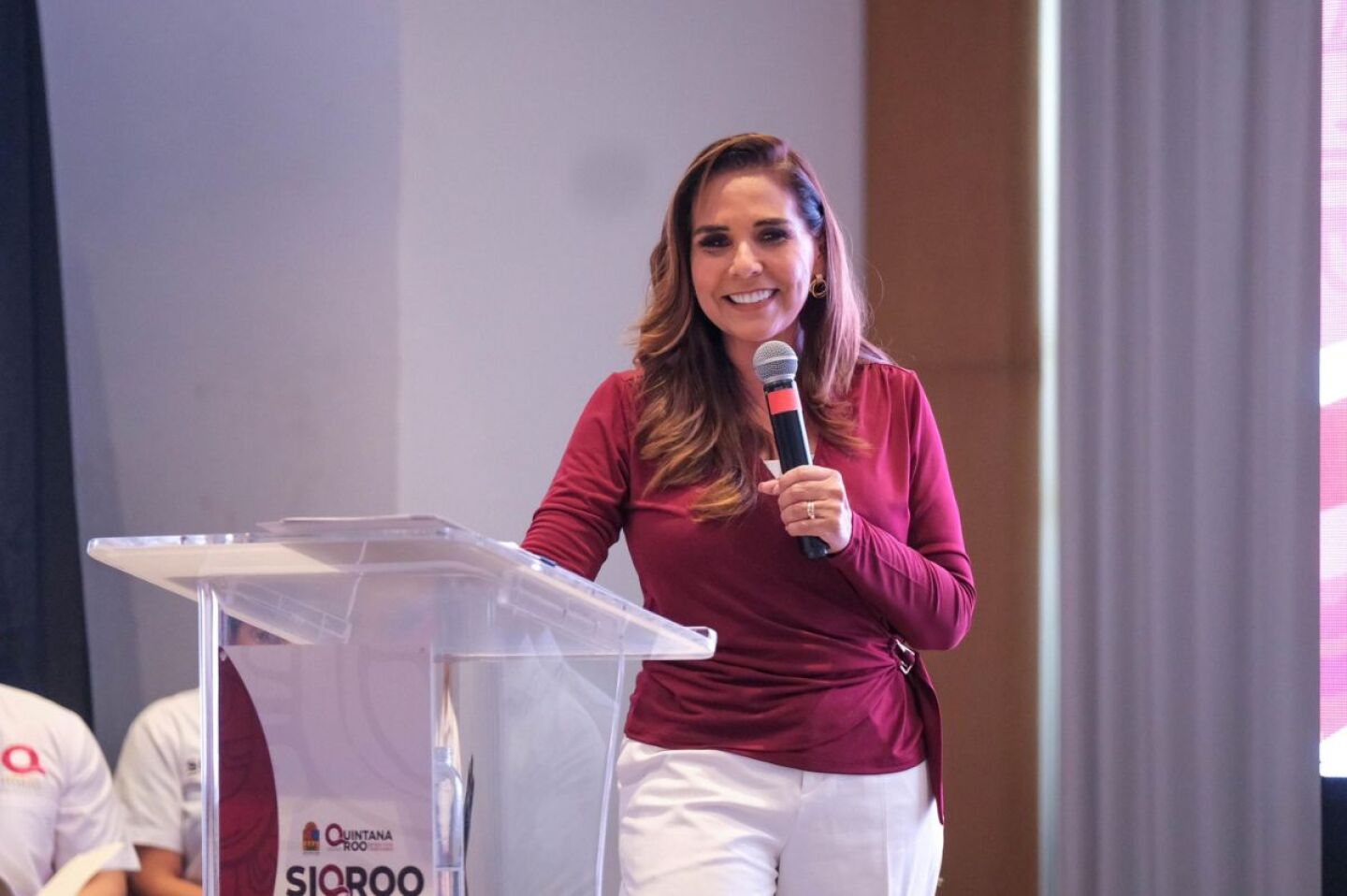 mara-lezama-celebra-mejora-crediticia-de-quintana-roo-moodys-eleva-calificacion-a-a-mx
