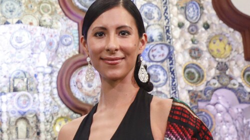 Elisa-Carrillo