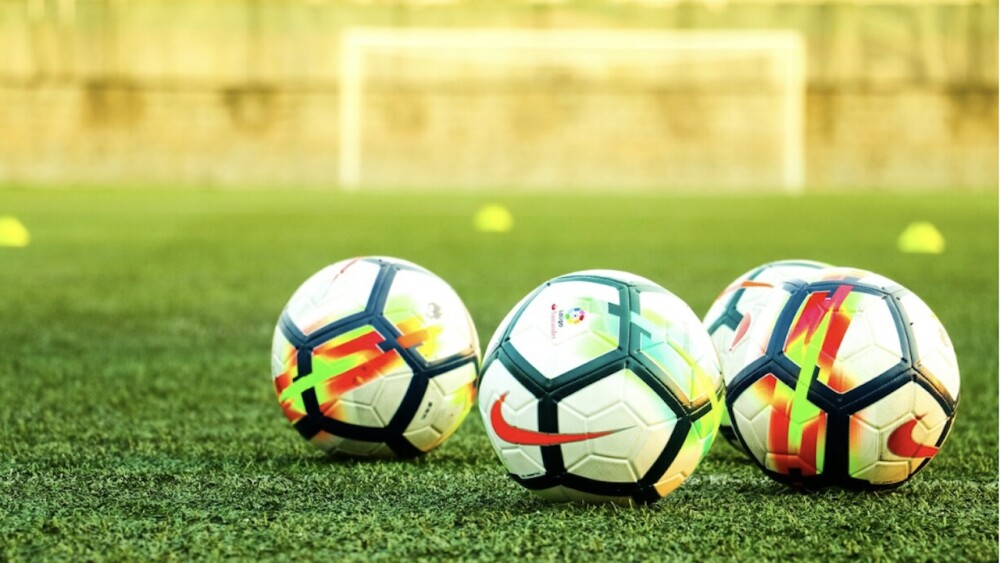 La evolución del fútbol: cómo ha cambiado el deporte a lo largo de los años