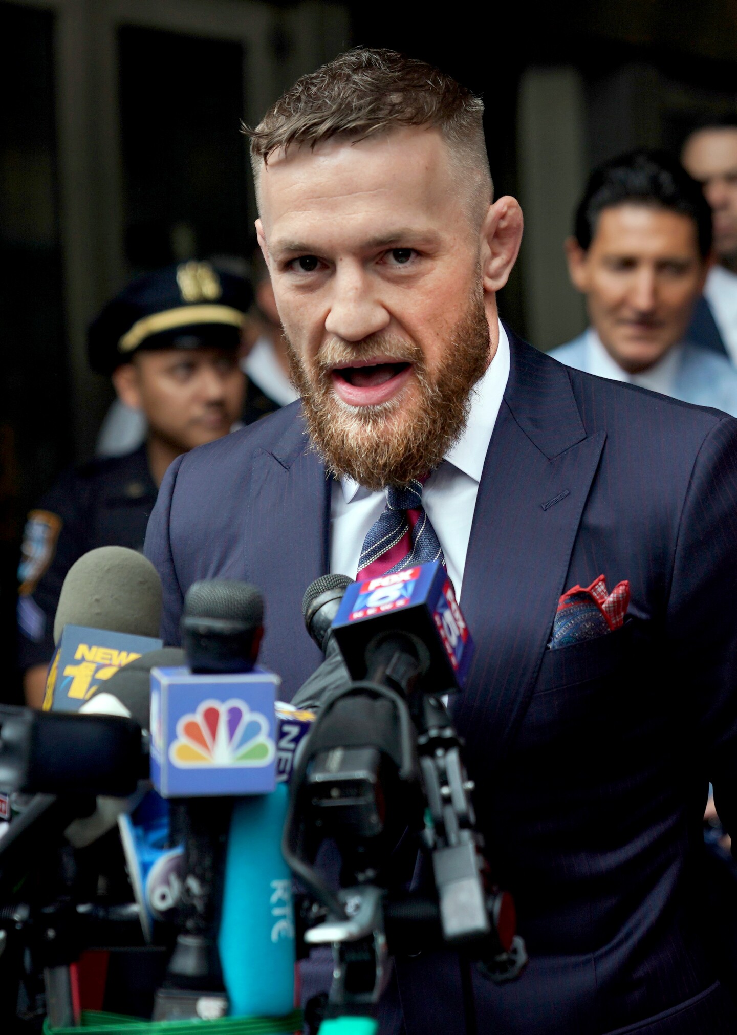 Liberan a Conor McGregor; fue detenido por agresión sexual