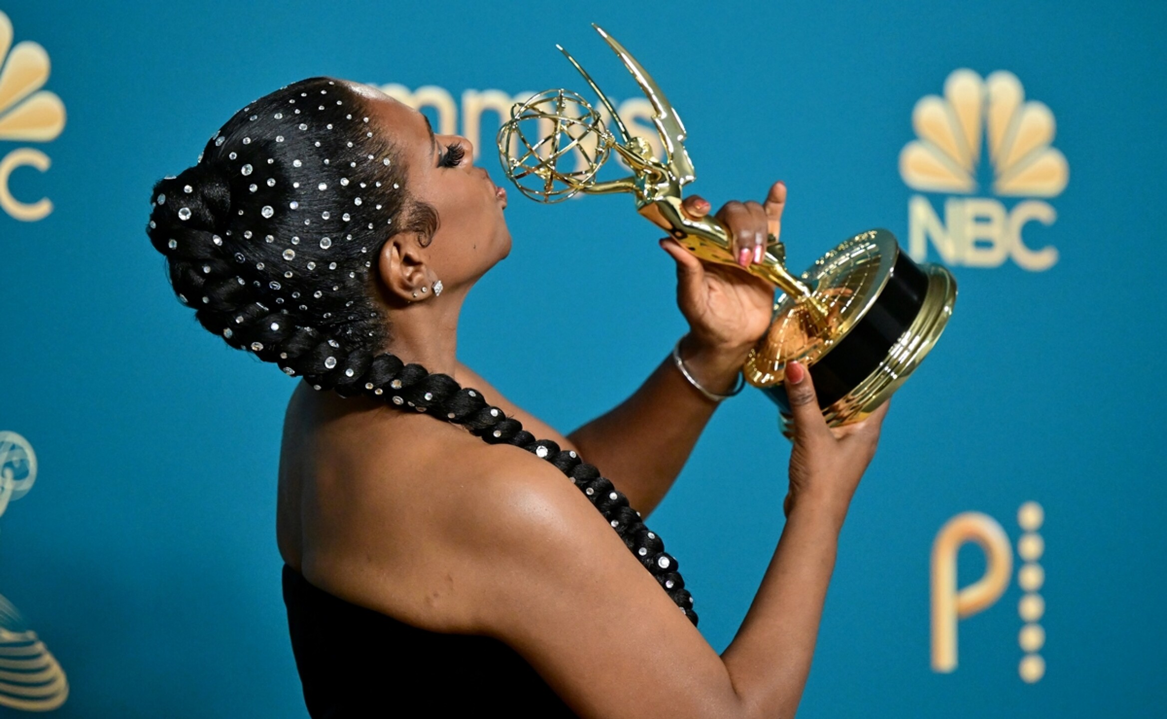 lista_de_ganadores_de_los_premios_emmy_2022