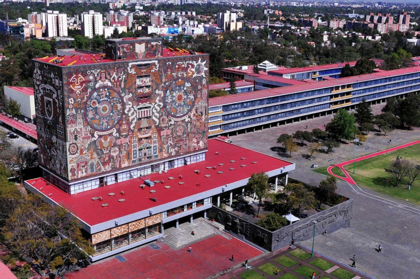 UNAM, una de las dos mejores de América Latina, indica el ranking global de universidades QS 2022.