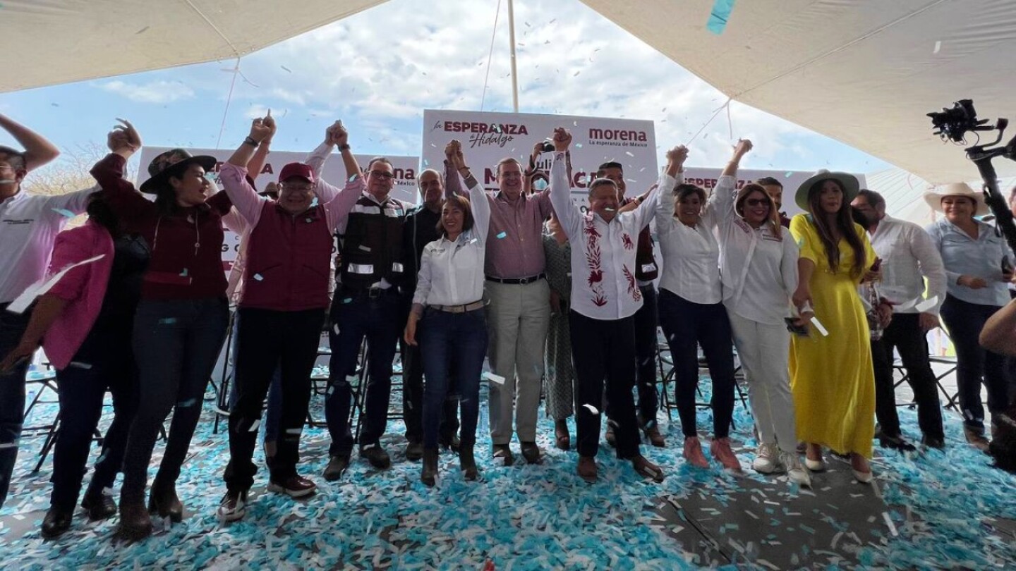 ebrard_menchaca_hidalgo_tuits