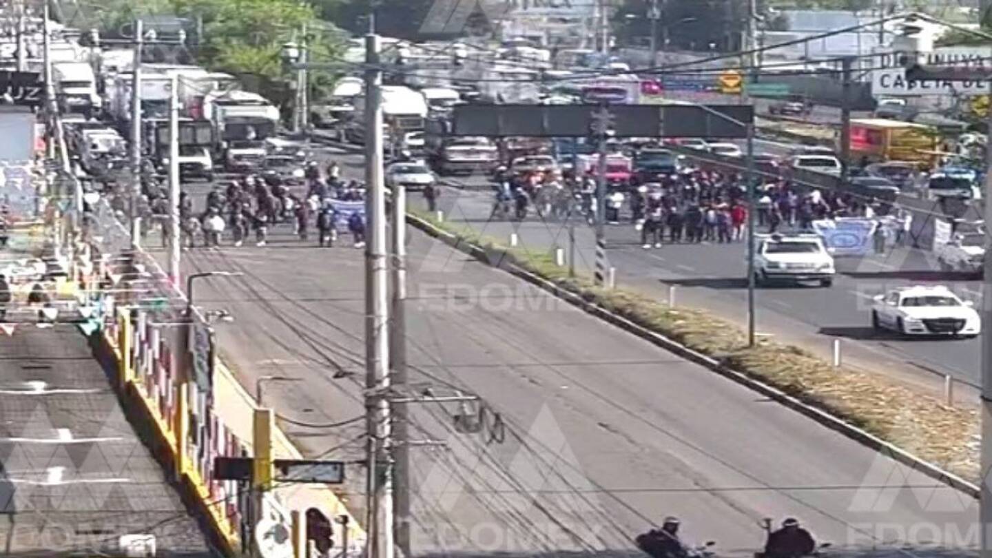 bloqueo autopista mexico queretaro 29 abril 2022