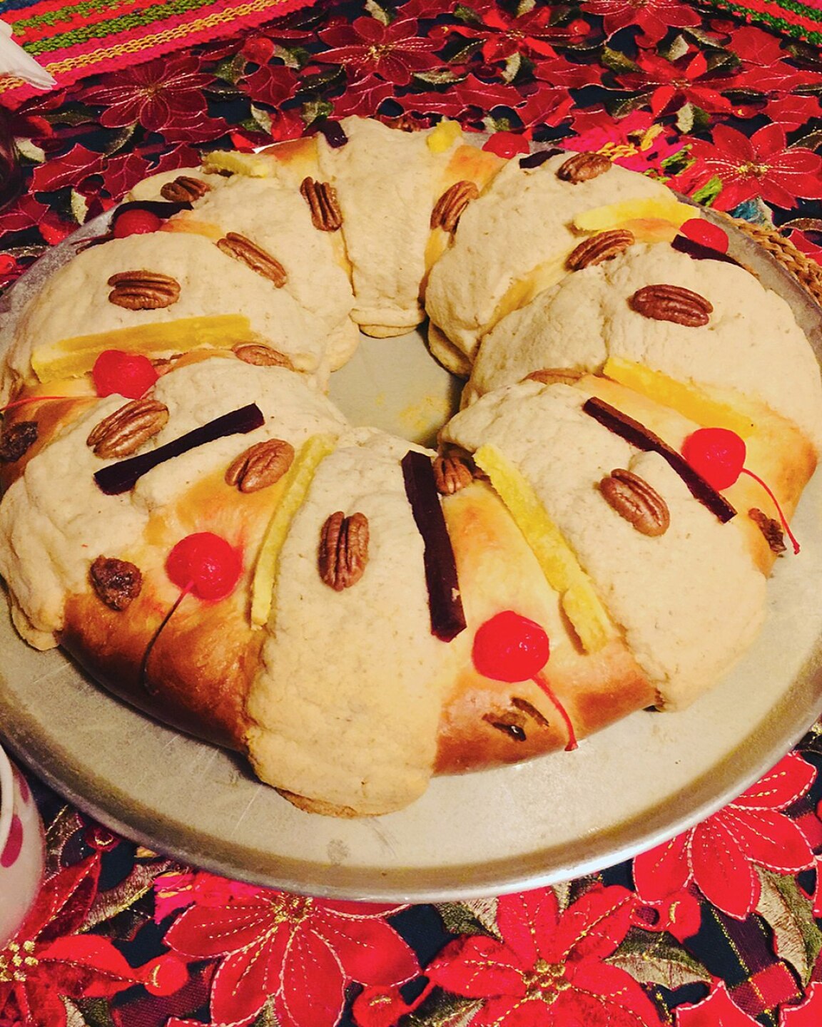 Rosca_de_Reyes_casera_Mexico_01
