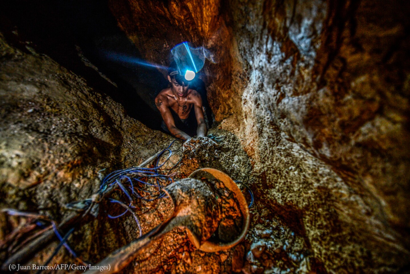 VENEZUELA-ILLEGAL-MINING-GOLD