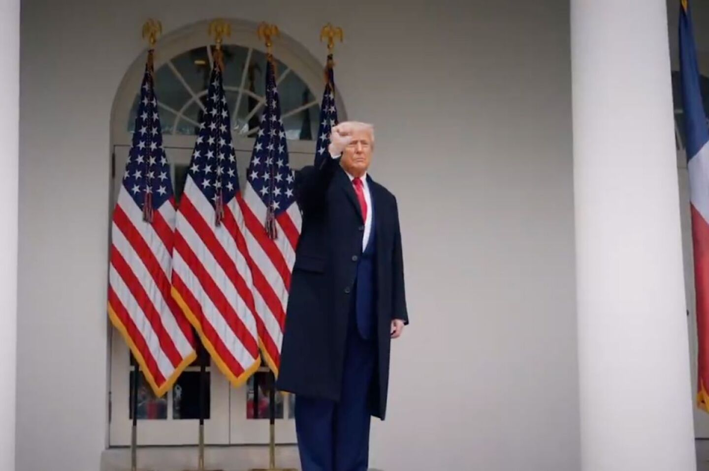 contraccion-economica-en-estados-unidos-trump-culpa-a-biden-y-defiende-sus-aranceles