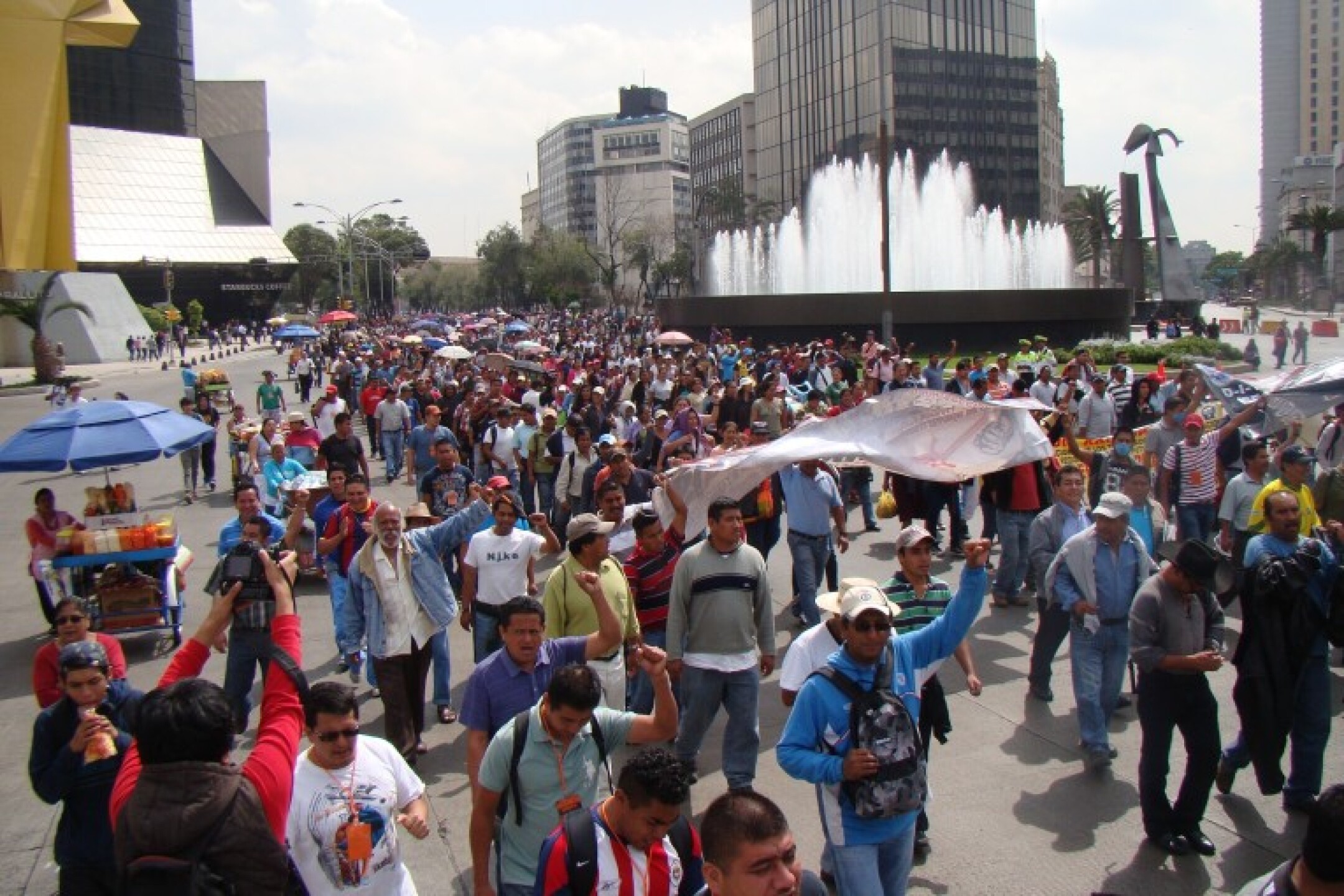 marcha-mex-765x510