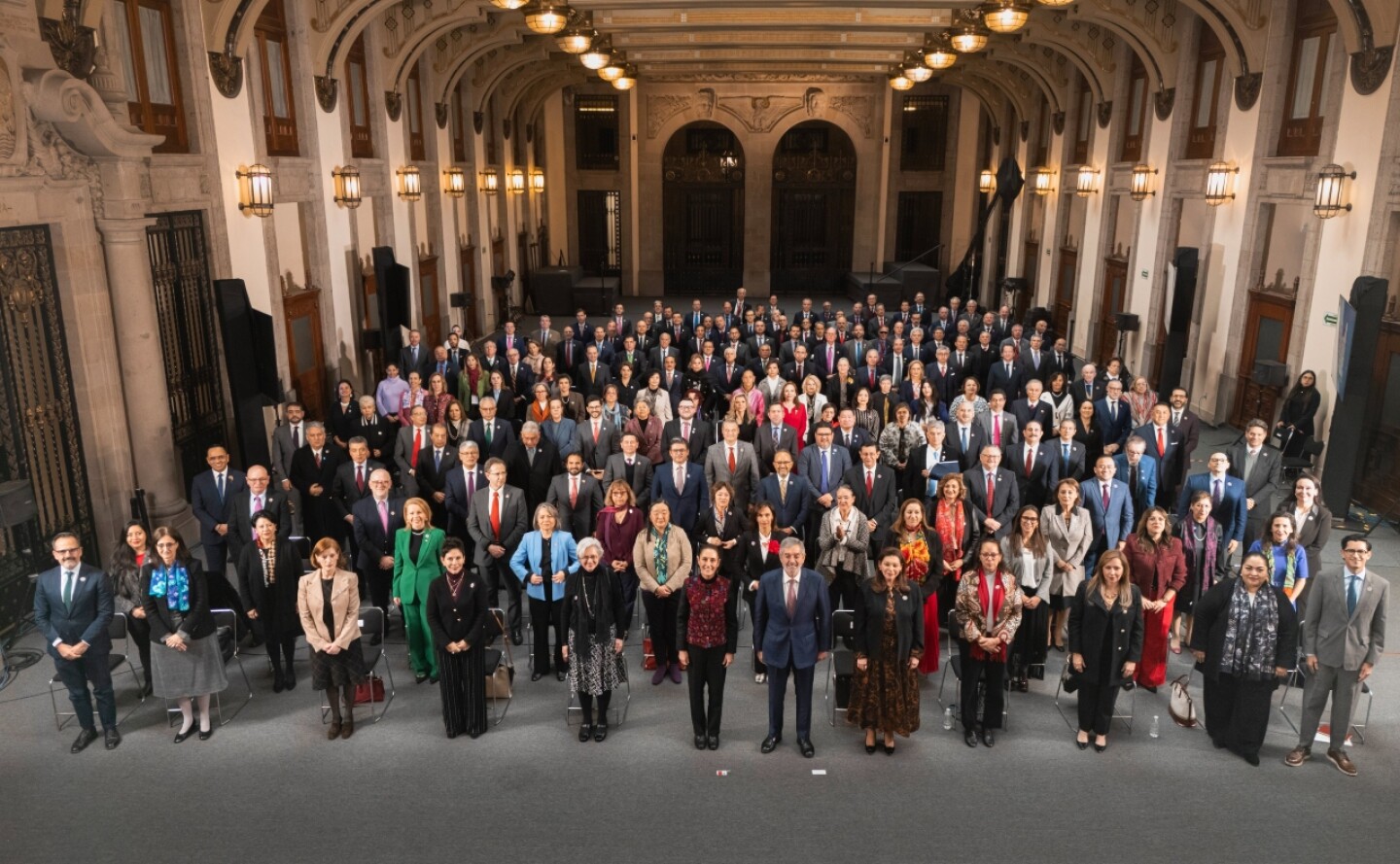 claudia-sheinbaum-reunión-cónsules-palacio-nacional