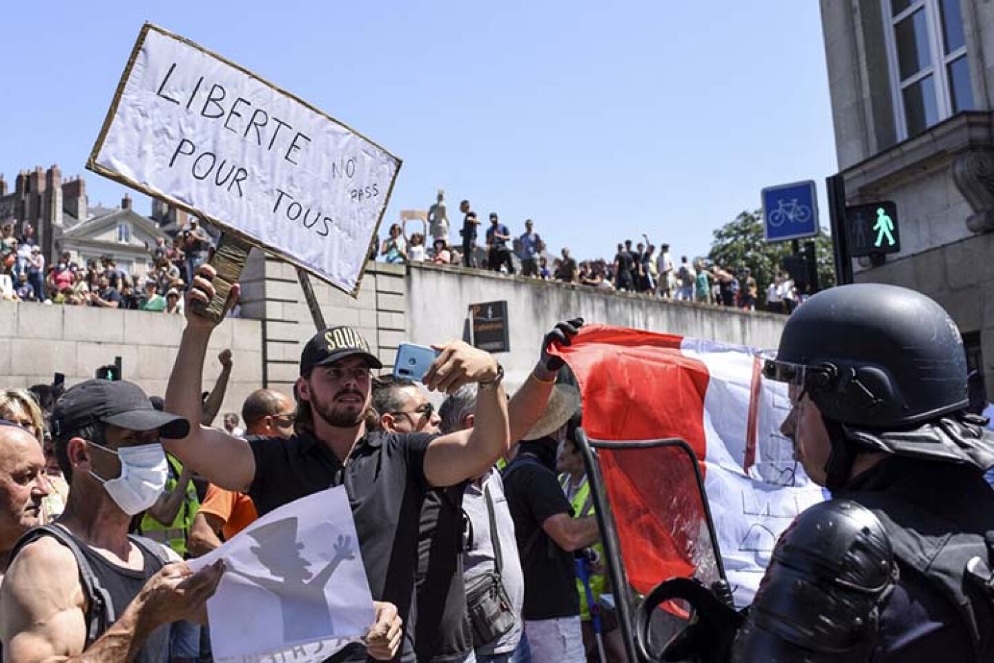 FRANCE-HEALTH-VIRUS-PROTEST