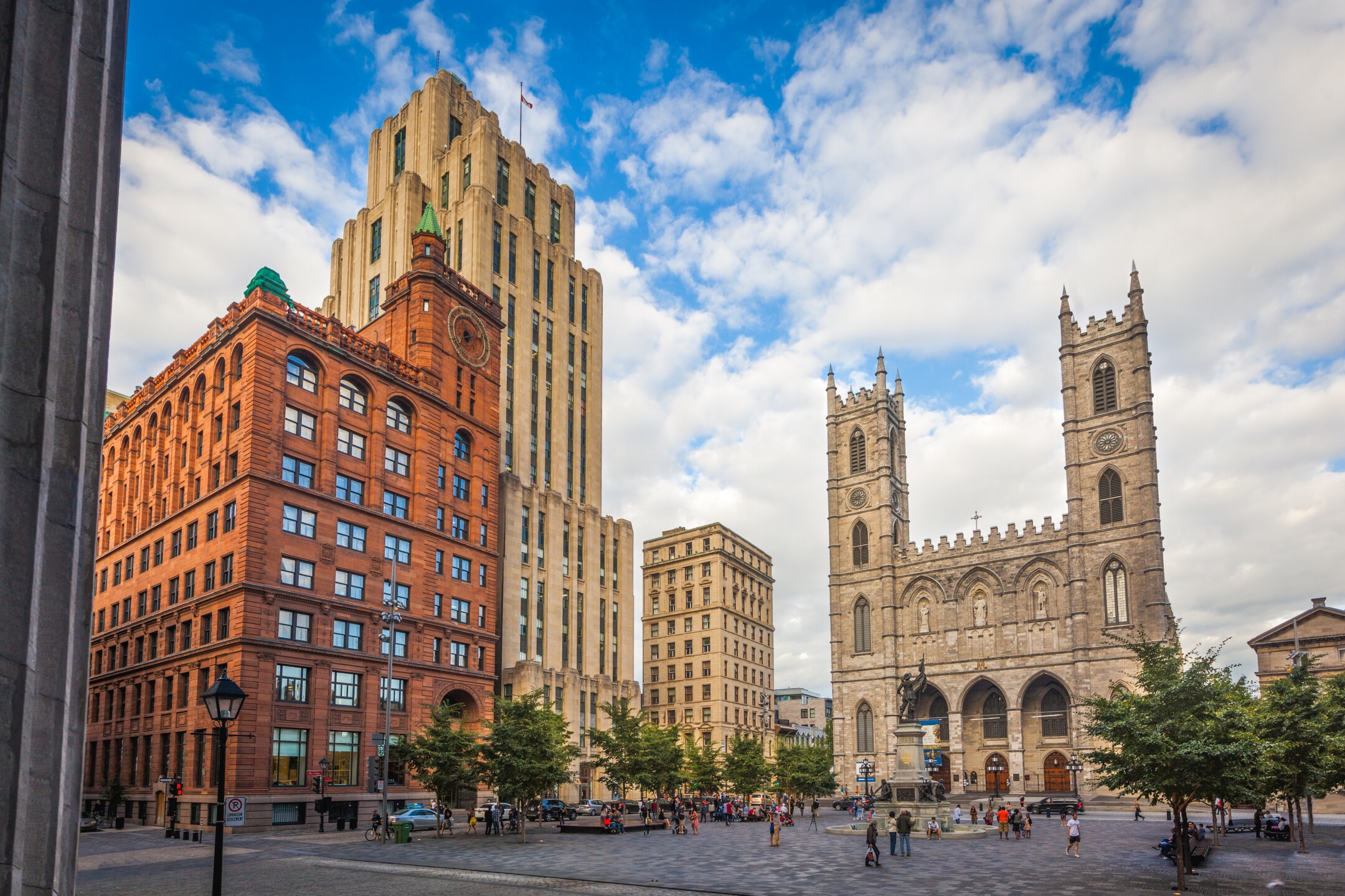 Montreal,,August,18:,View,Of,Place,D'armes,With,The,Paul