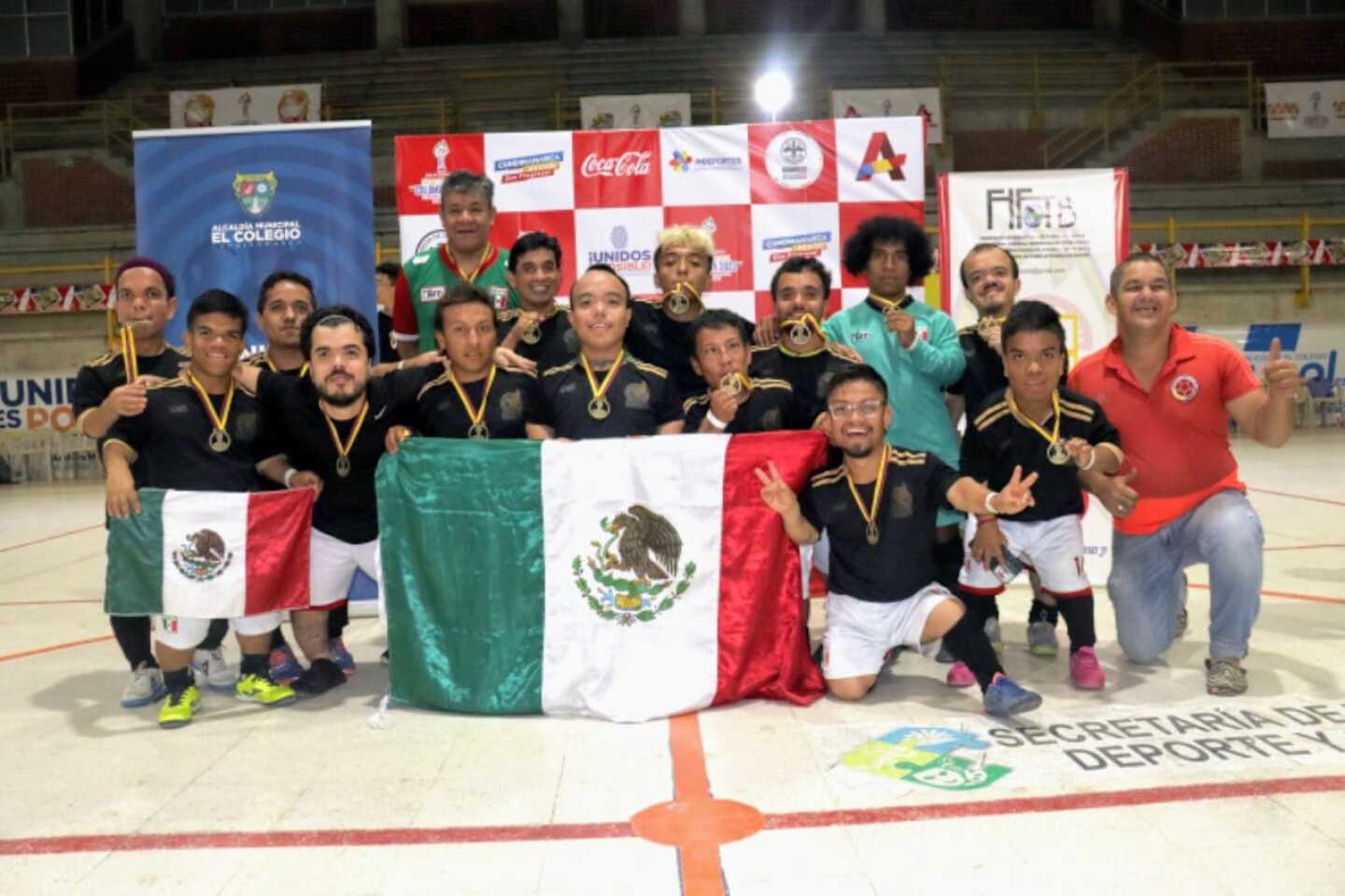 seleccion-talla-baja-intercontinental