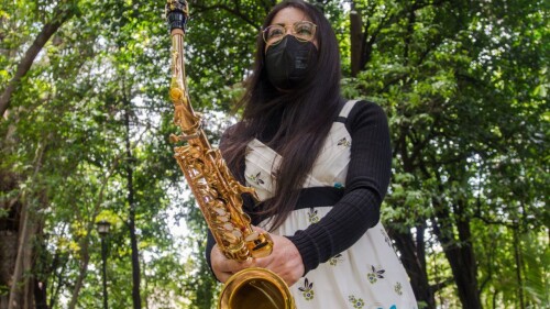 saxofonista-maria-elena-rios