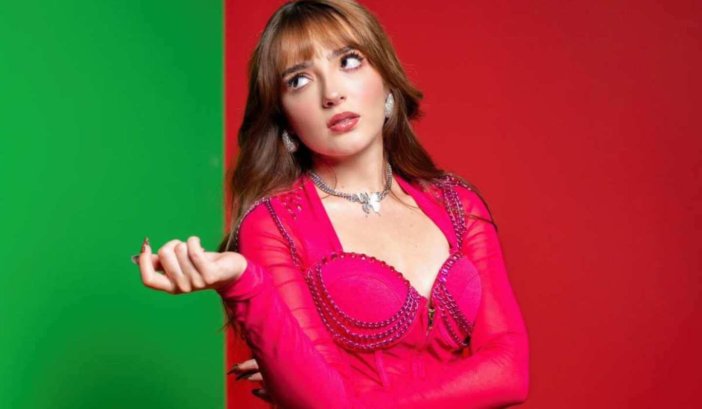 elaine haro la casa de los famosos mexico.jpg