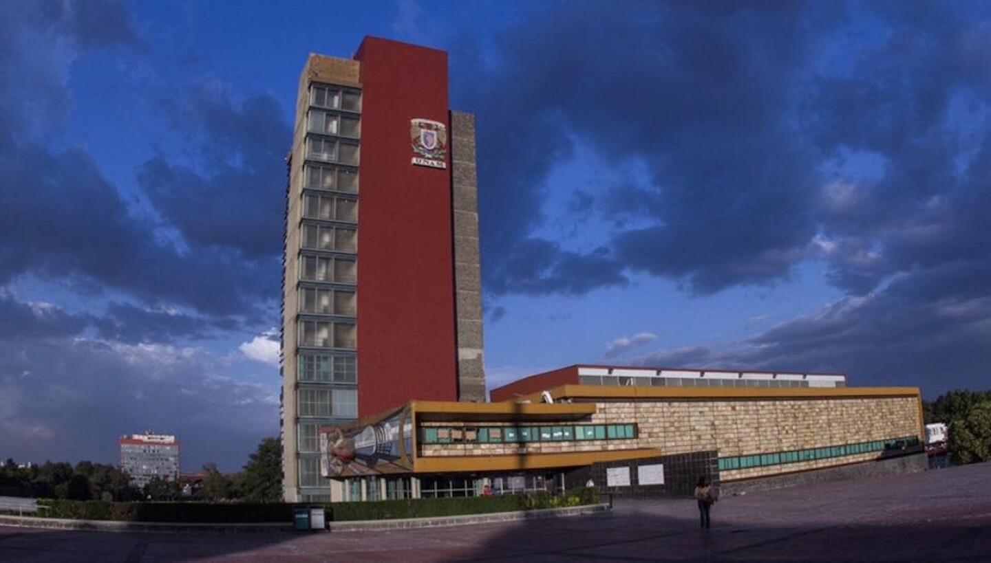 unam-convocatoria-hora