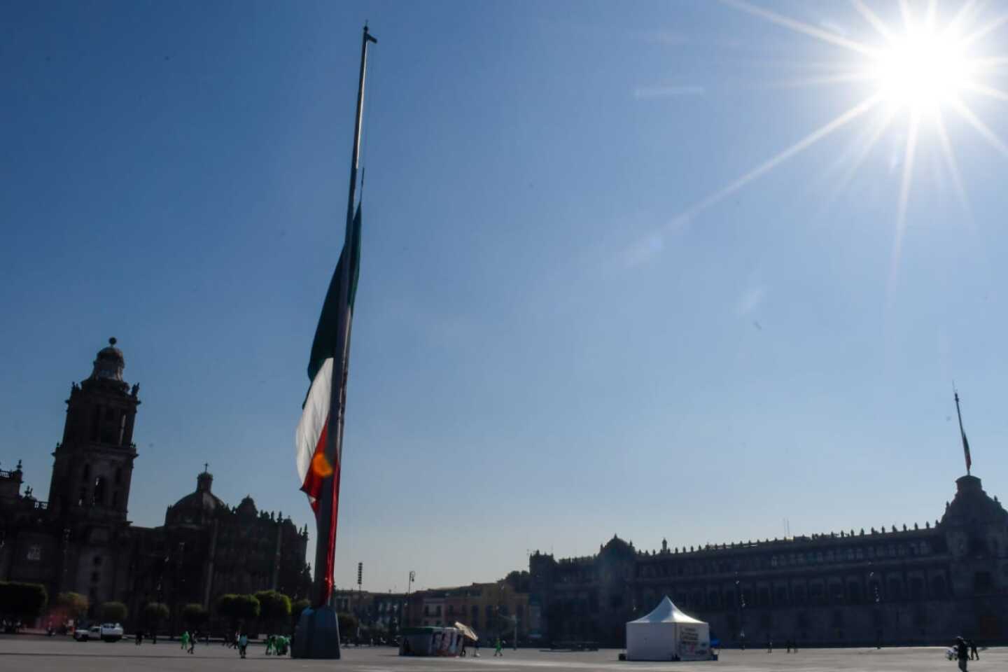 Izan banderas a media asta por víctimas del Metro