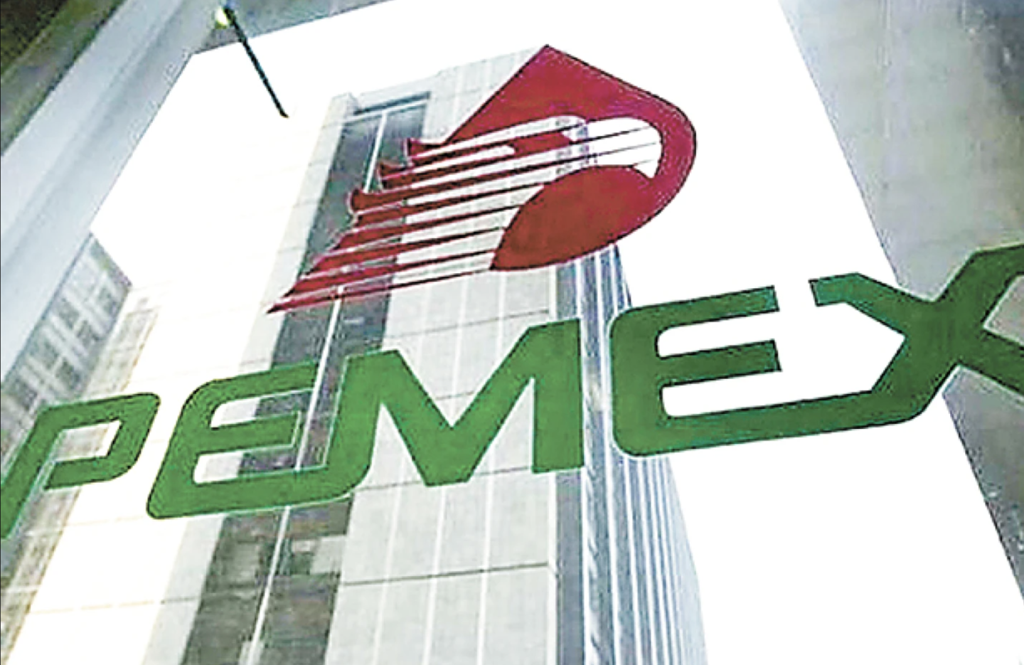 Estrategia Integral de Capitalización y Financiamiento de Pemex