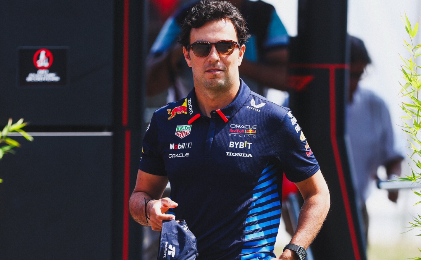 checo-perez-red-bull (2)