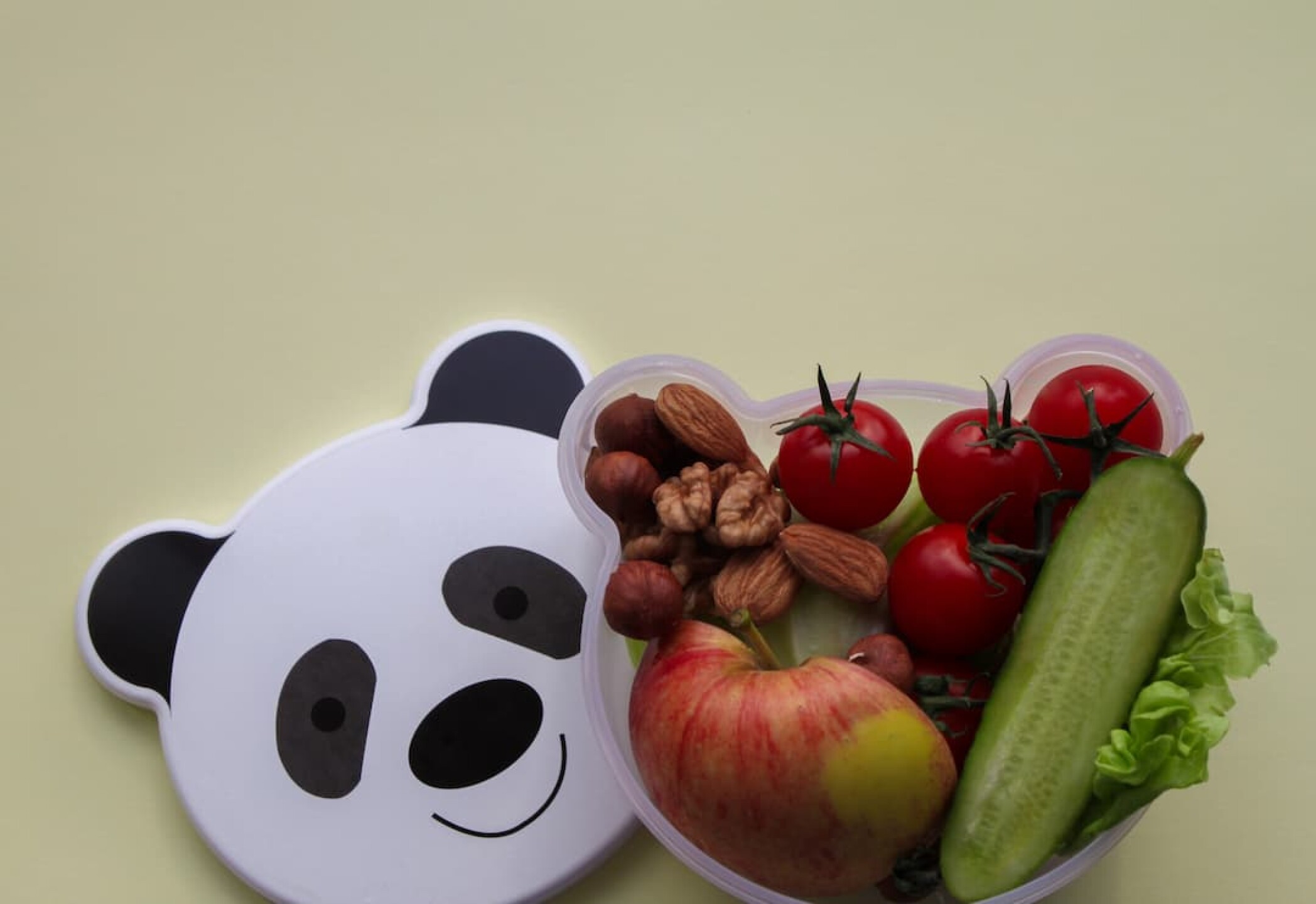 children-s-lunch-box-shaped-bear-panda-head-with-v-2023-11-27-05-27-58-utc-1