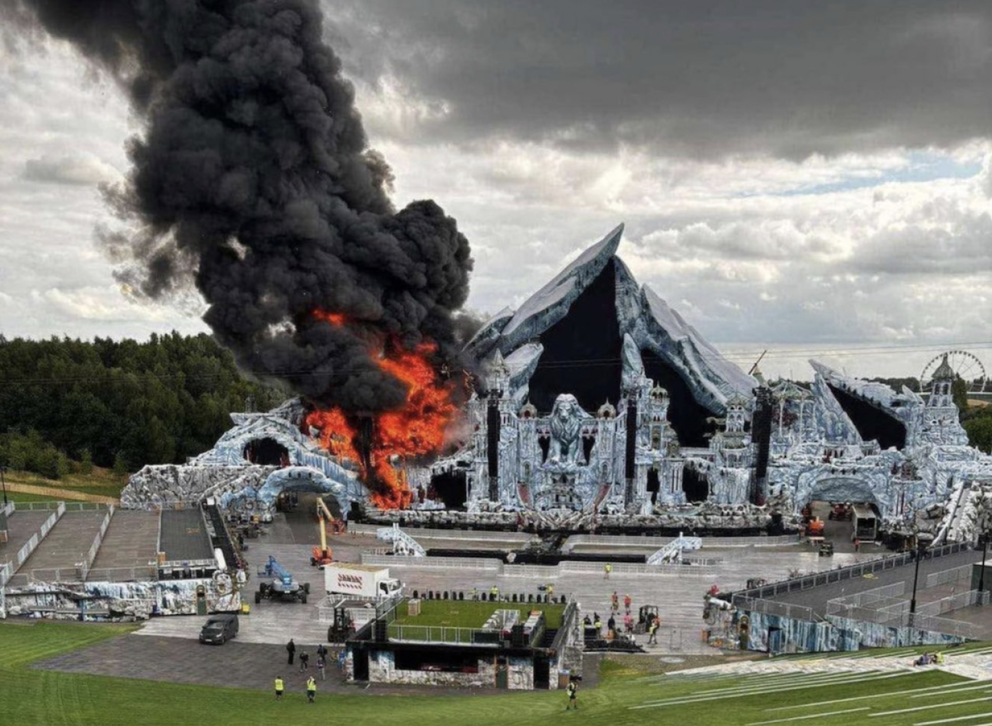 Incendio Tomorrowland.png