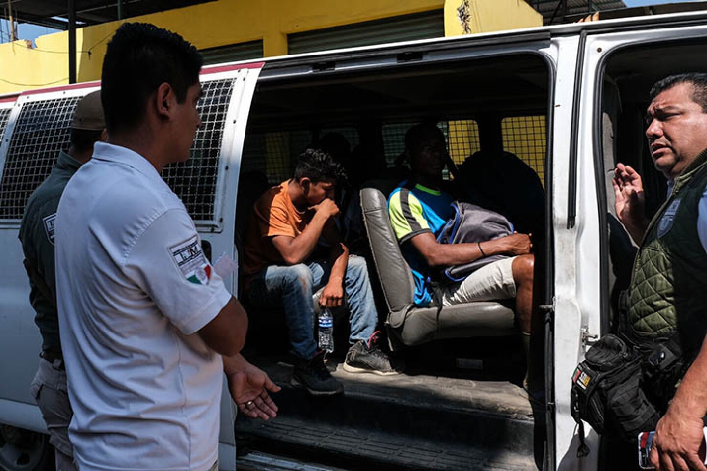 Los operativos del INM y GN continúan con las detenciones de migrantes a lo largo del territorio chiapaneco.