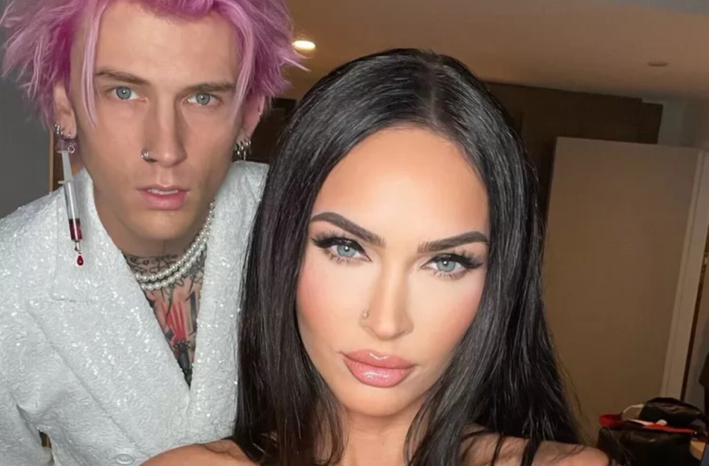 bebe-megan-fox-machine-gun-kelly (2).jpg