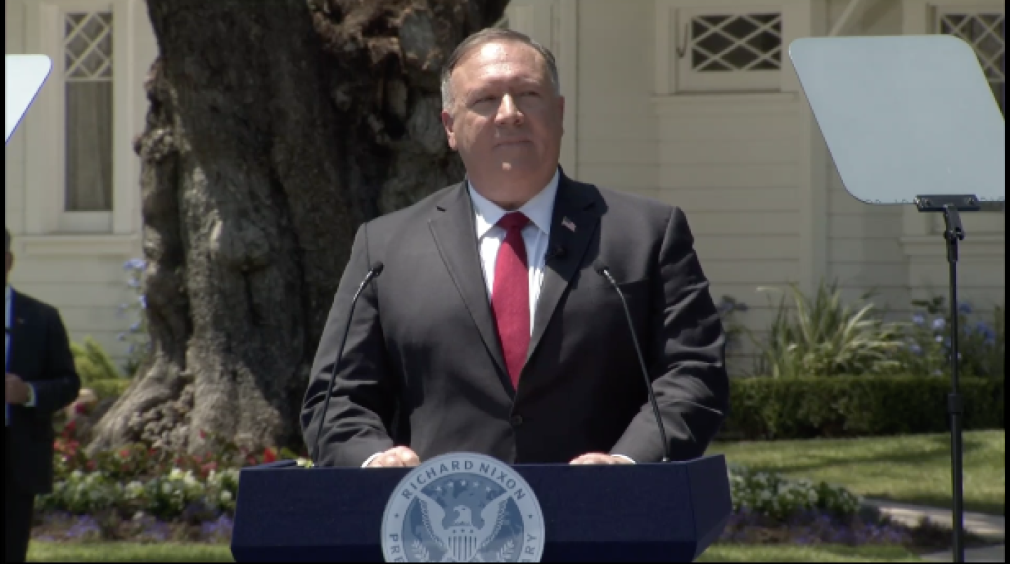 ejecentral_pompeo_china