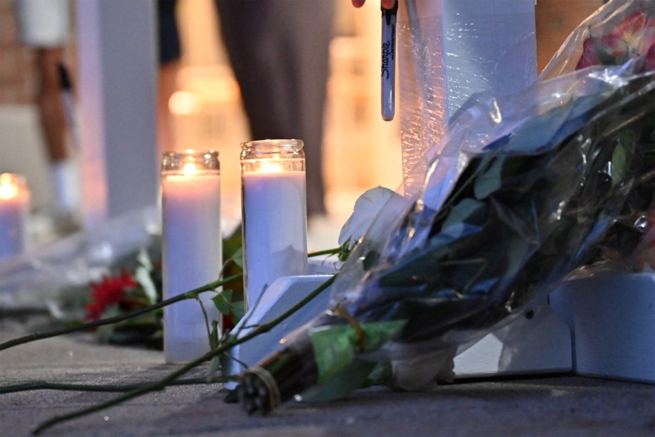 US-SHOOTING-MINNEAPOLIS-VIGIL