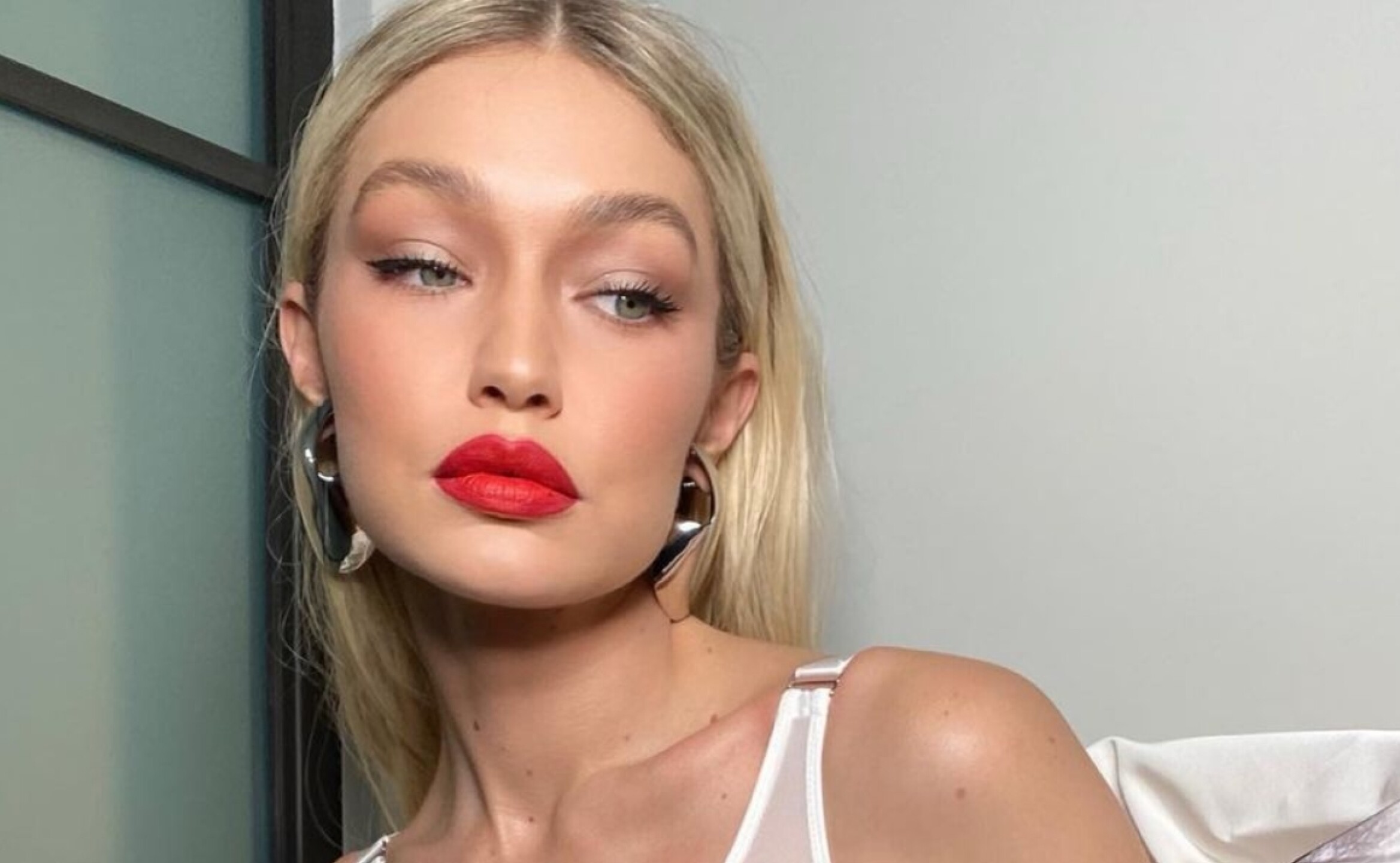 gigi_hadid_posesion_drogas_islas_caiman_marihuana